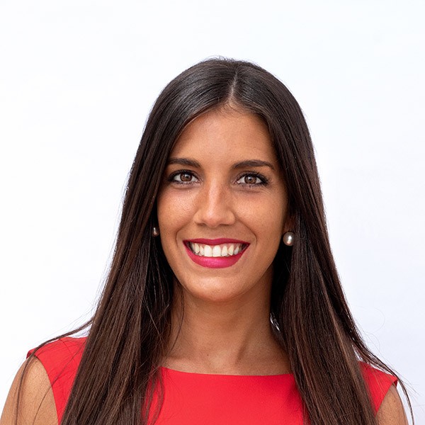 TÂNIA RODRIGUES
